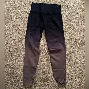 Pink Victorias Secret Textured Ombré Purple and Black Leggings Size S